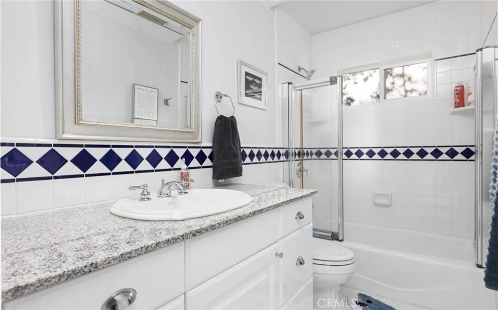 3105 E Beach Circle Bradley, CA 93426