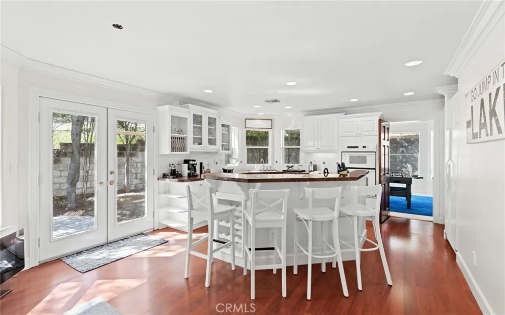 3105 E Beach Circle Bradley, CA 93426