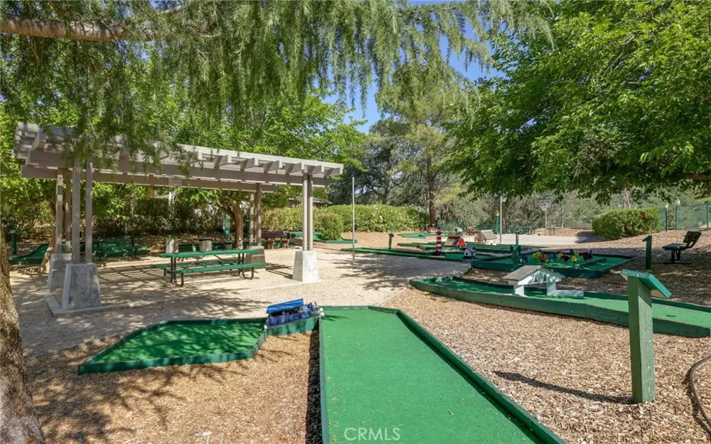 3105 E Beach Circle Bradley, CA 93426