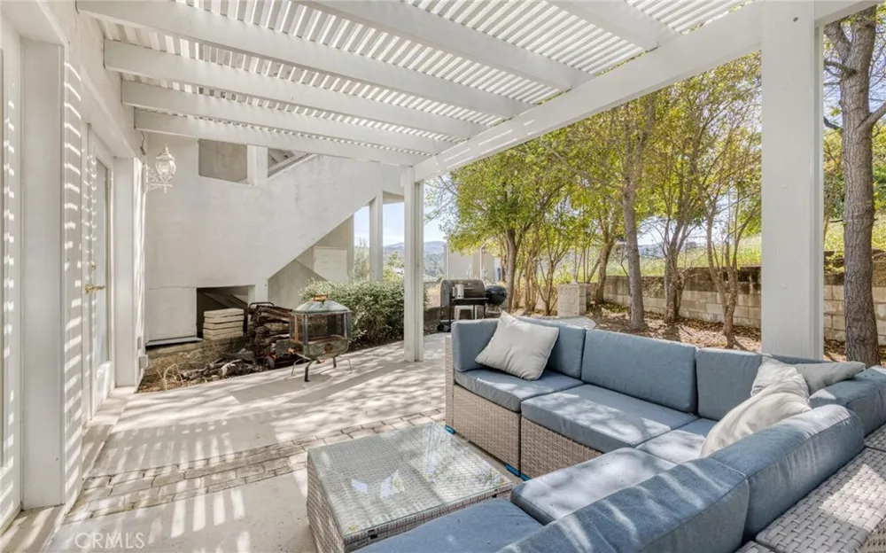 3105 E Beach Circle Bradley, CA 93426