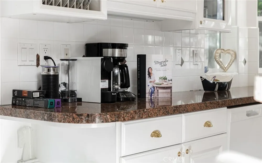 3105 E Beach Circle Bradley, CA 93426