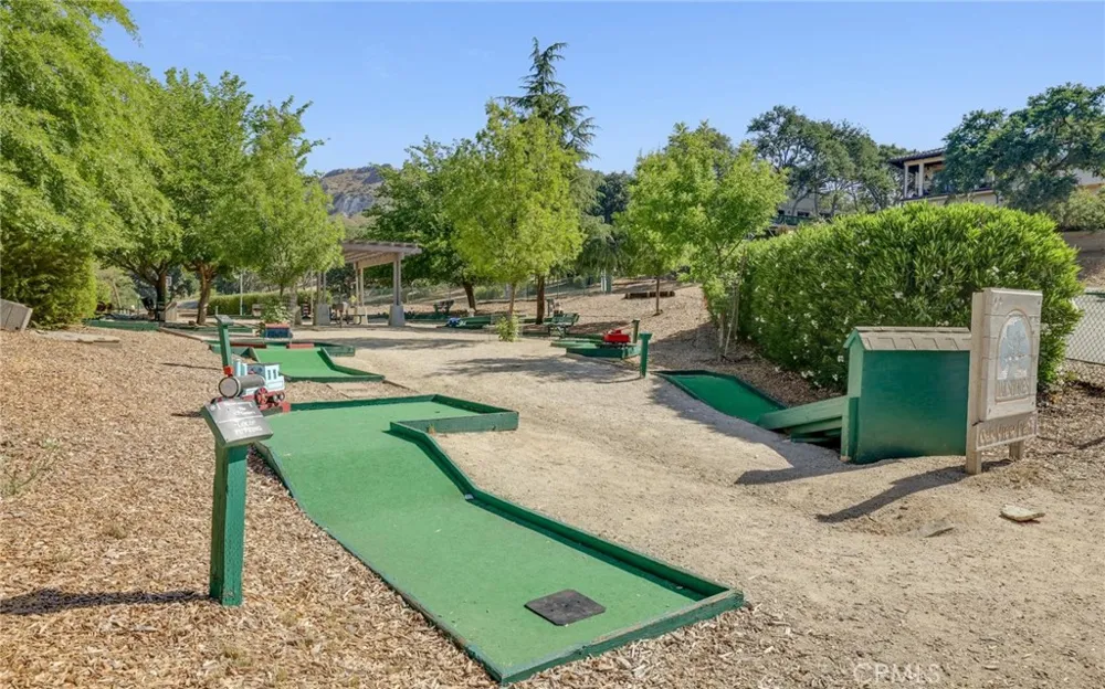 3105 E Beach Circle Bradley, CA 93426