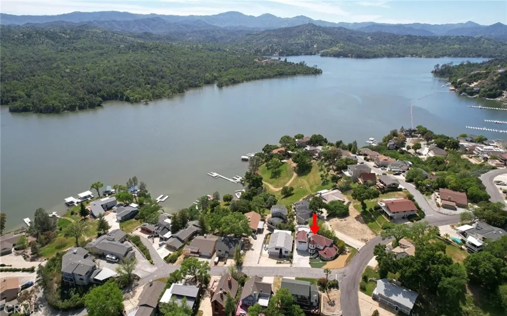 3105 E Beach Circle Bradley, CA 93426