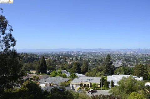 Westview DR