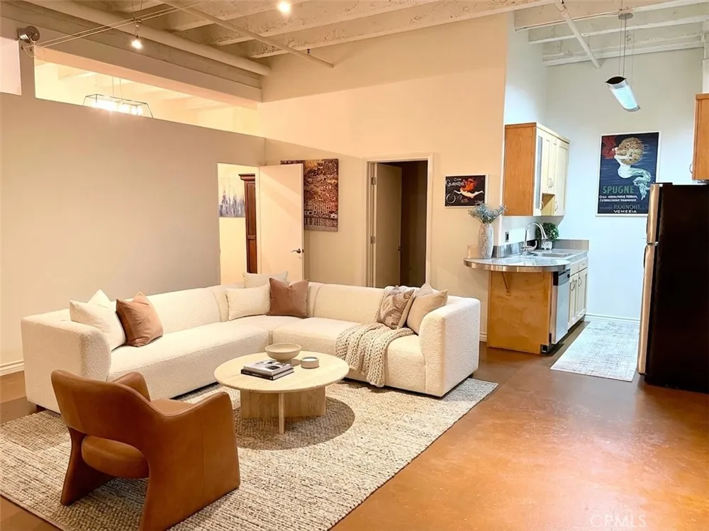 312 W 5th Street #510 Los Angeles, CA 90013
