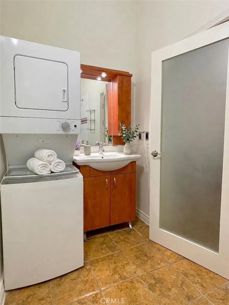 312 W 5th Street #510 Los Angeles, CA 90013