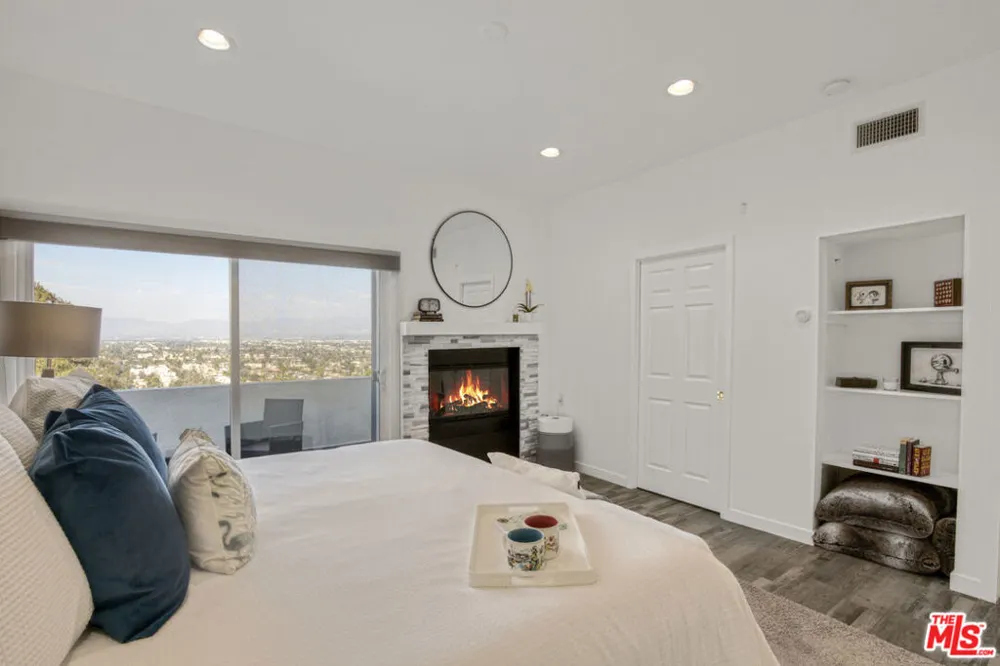 4110 Vanetta Place Studio City, CA 91604