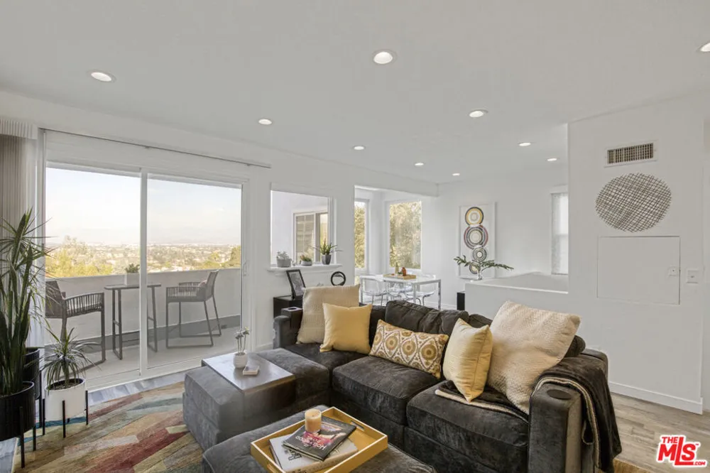 4110 Vanetta Place Studio City, CA 91604