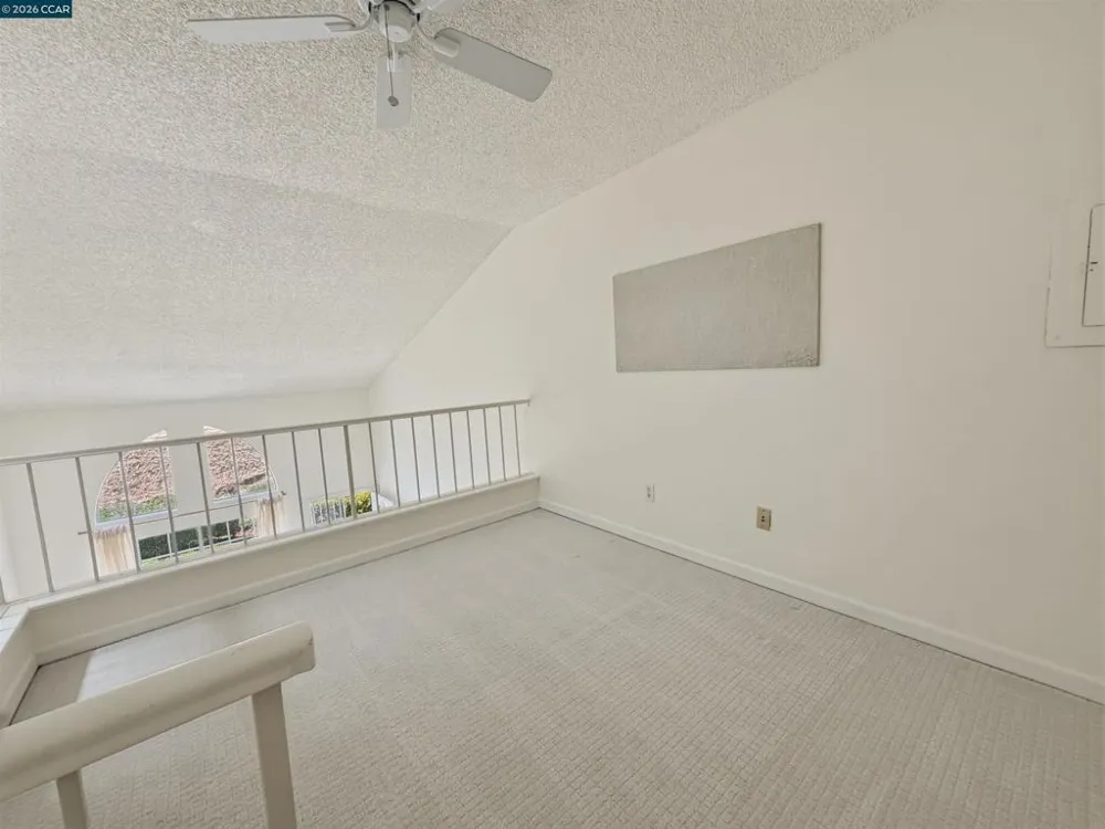 90 Glenwood Hercules, CA 94547