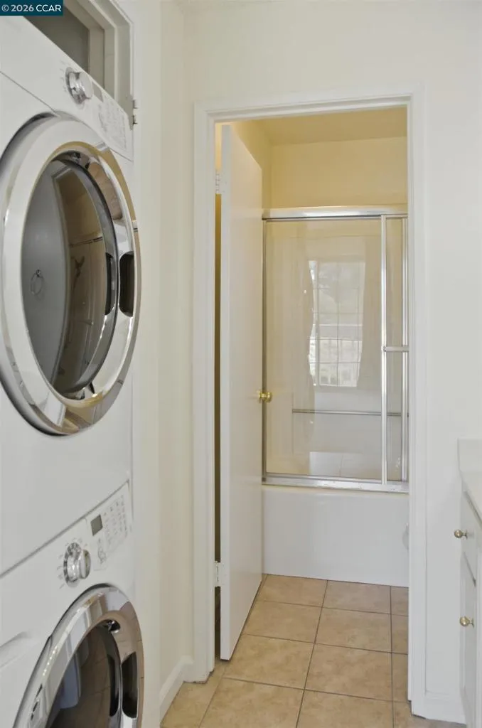 90 Glenwood Hercules, CA 94547