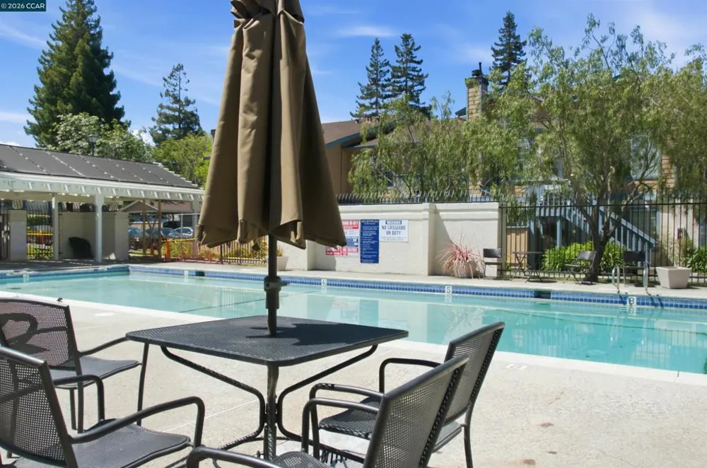90 Glenwood Hercules, CA 94547