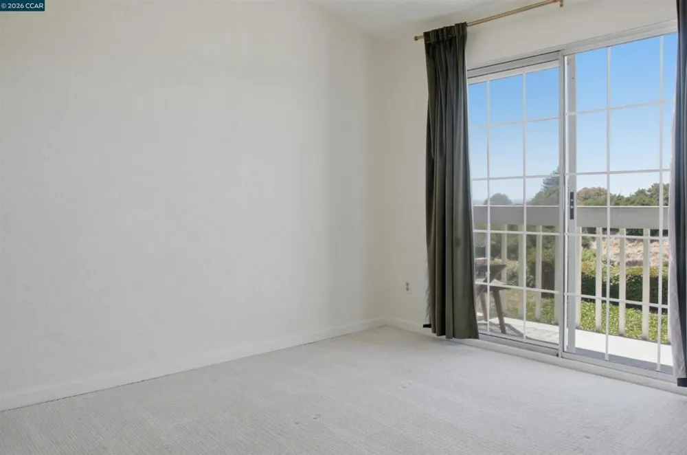 90 Glenwood Hercules, CA 94547