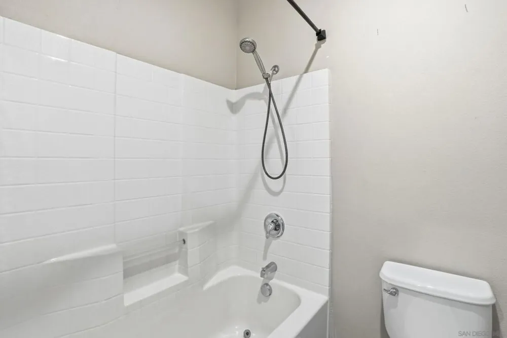 1329 Holly Avenue Imperial Beach, CA 91932