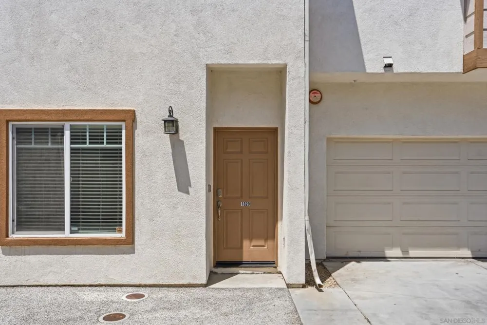 1329 Holly Avenue Imperial Beach, CA 91932