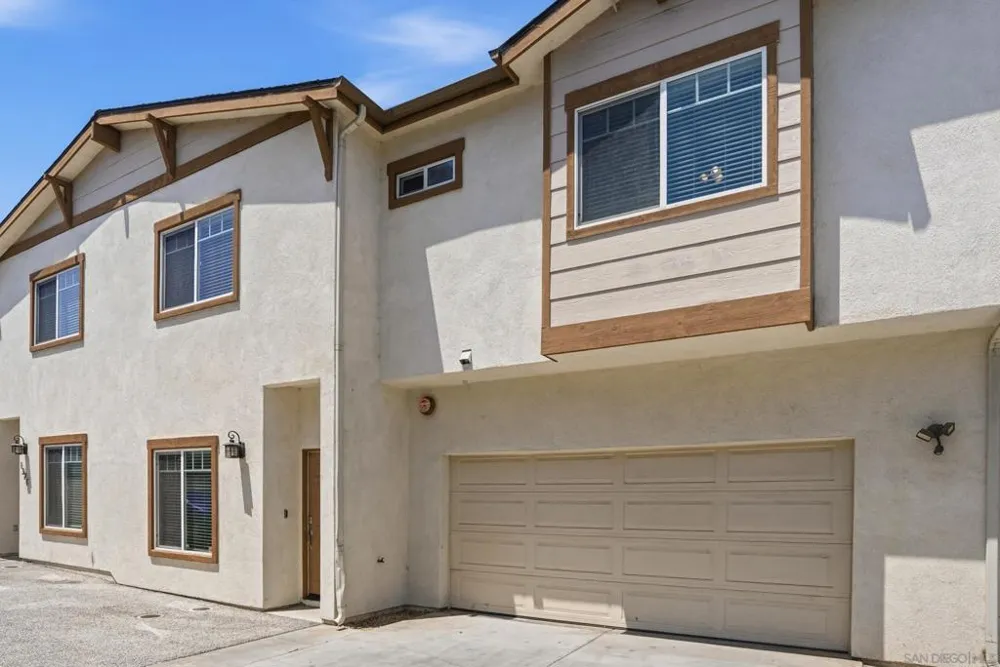 1329 Holly Avenue Imperial Beach, CA 91932