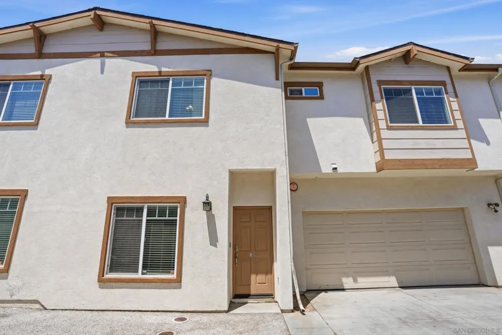 1329 Holly Avenue Imperial Beach, CA 91932