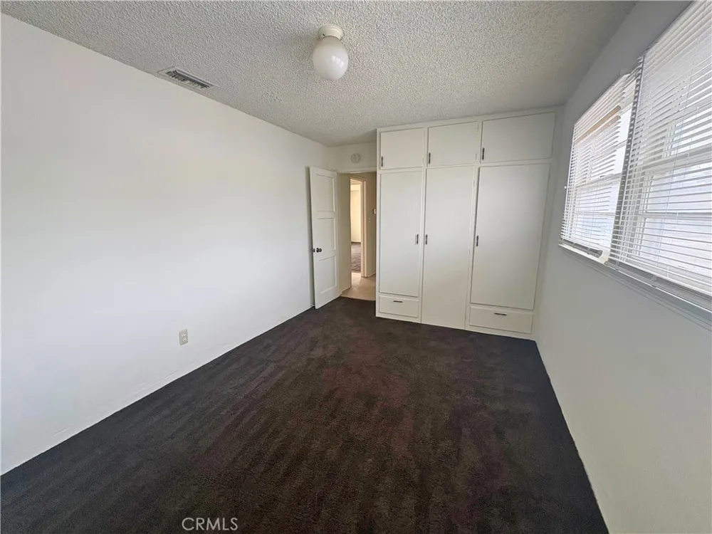 216 W D Ontario, CA 91762