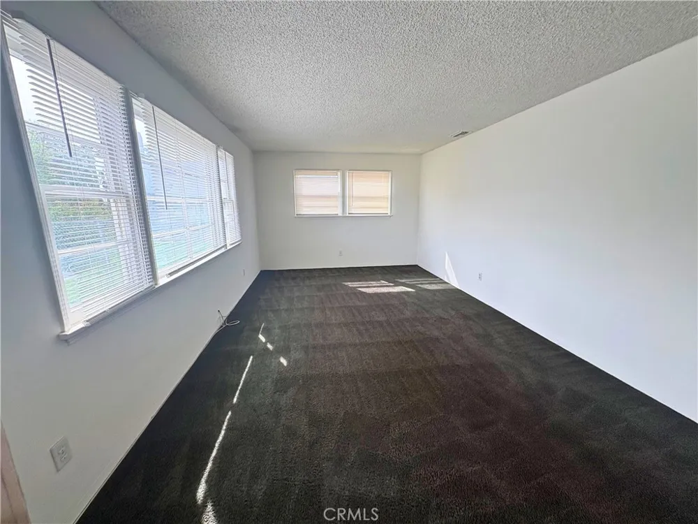 216 W D Ontario, CA 91762