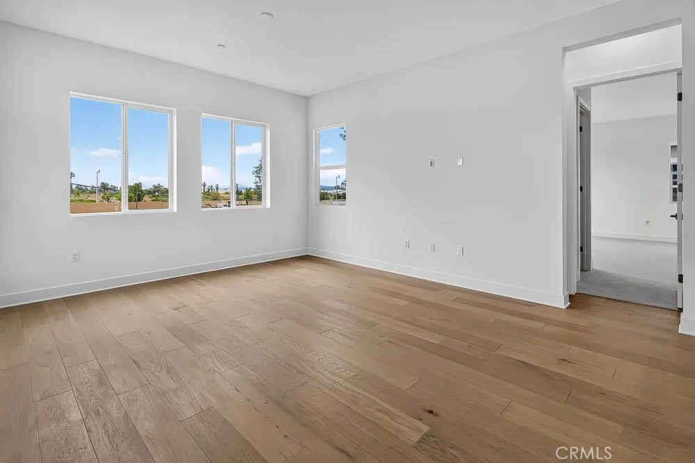 204 Briar Moon Irvine, CA 92618