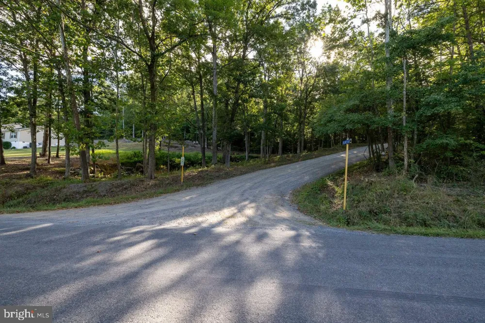 HOLIDAY HILL RD. Luray, VA 22835