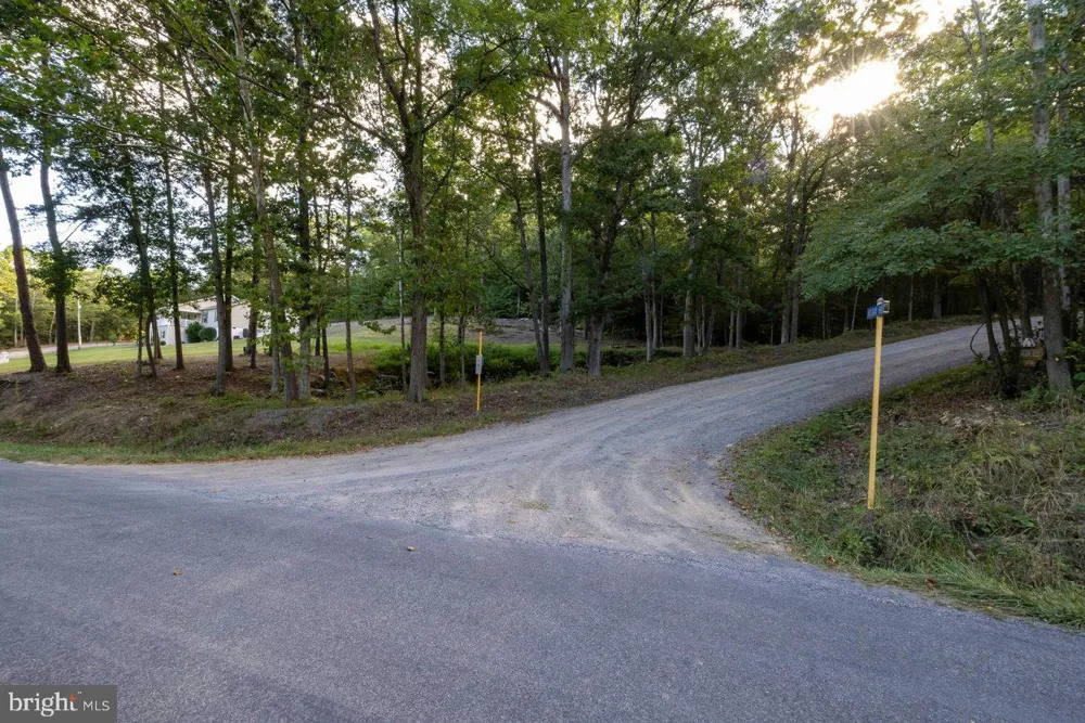 HOLIDAY HILL RD. Luray, VA 22835