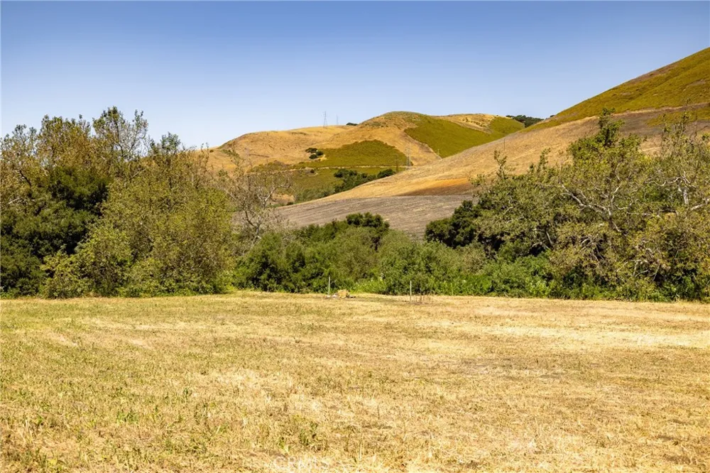 680 Spring Canyon Lane Nipomo, CA 93444
