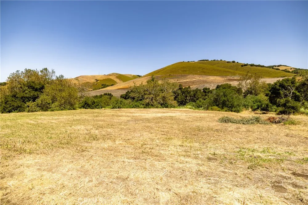 680 Spring Canyon Lane Nipomo, CA 93444