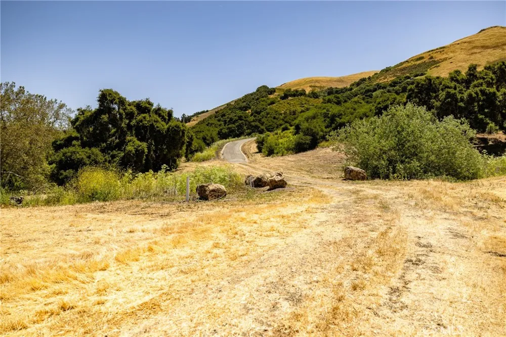 680 Spring Canyon Lane Nipomo, CA 93444