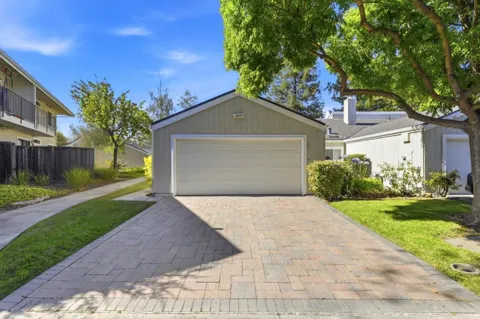 22674 Silver Oak Court