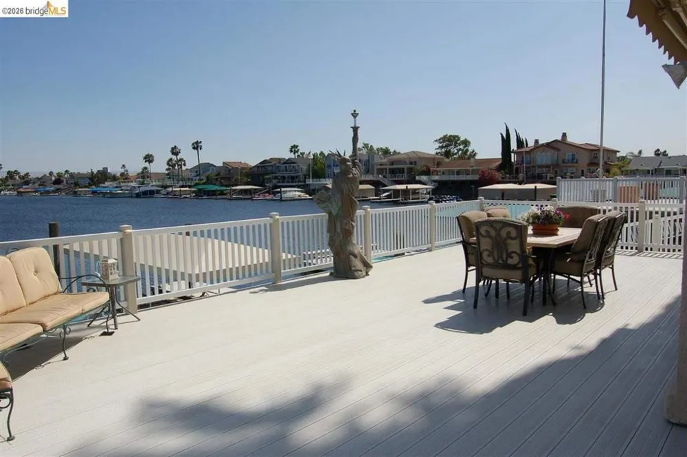 5450 Beaver Ln Discovery Bay, CA 94505