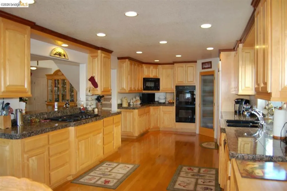 5450 Beaver Ln Discovery Bay, CA 94505