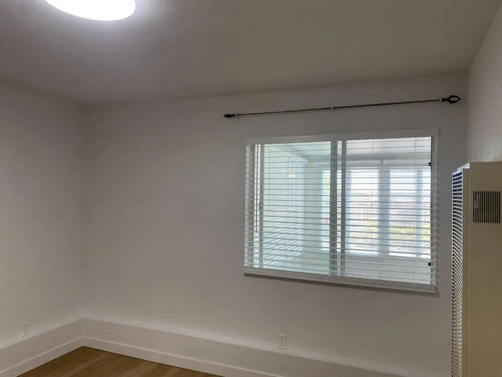 81 Camelot Court Daly City, CA 94015