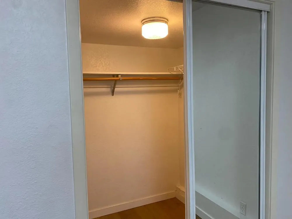 81 Camelot Court Daly City, CA 94015