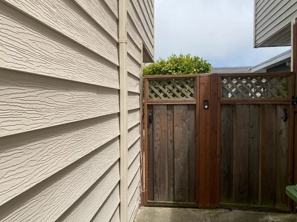 81 Camelot Court Daly City, CA 94015