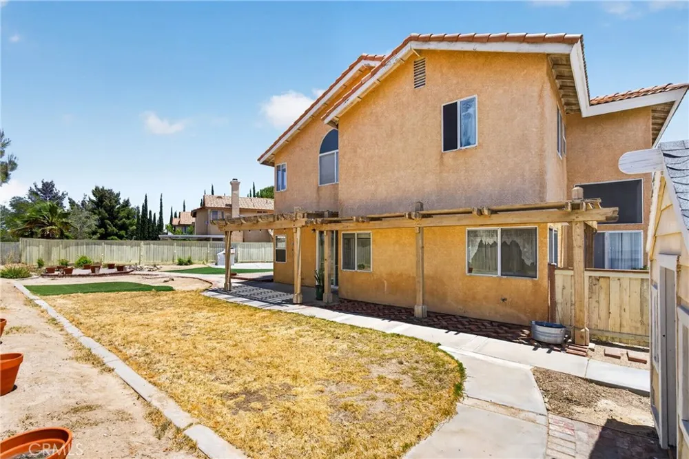3005 Chuckwagon Road Palmdale, CA 93550