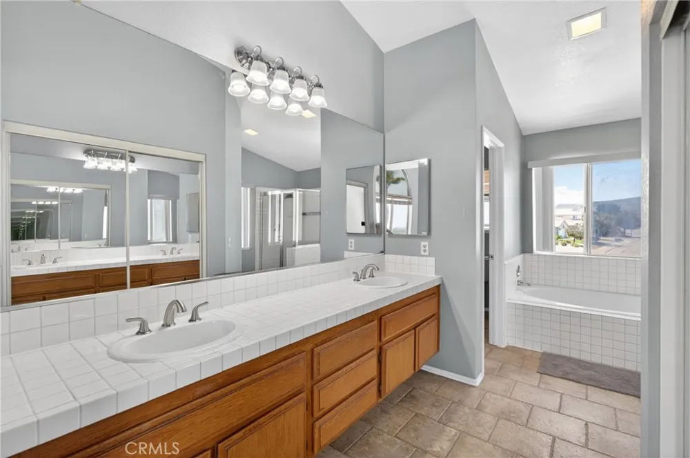 3005 Chuckwagon Road Palmdale, CA 93550