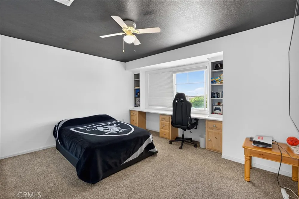 3005 Chuckwagon Road Palmdale, CA 93550