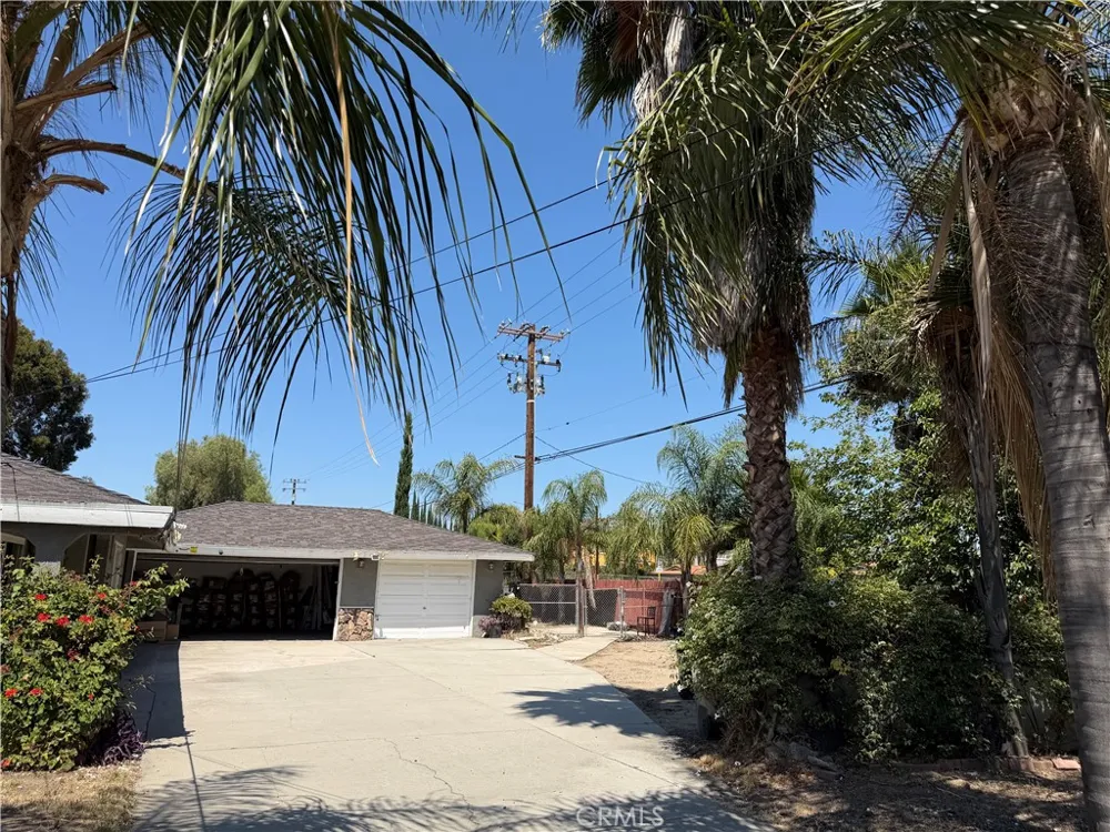 12520 Norton Chino, CA 91710