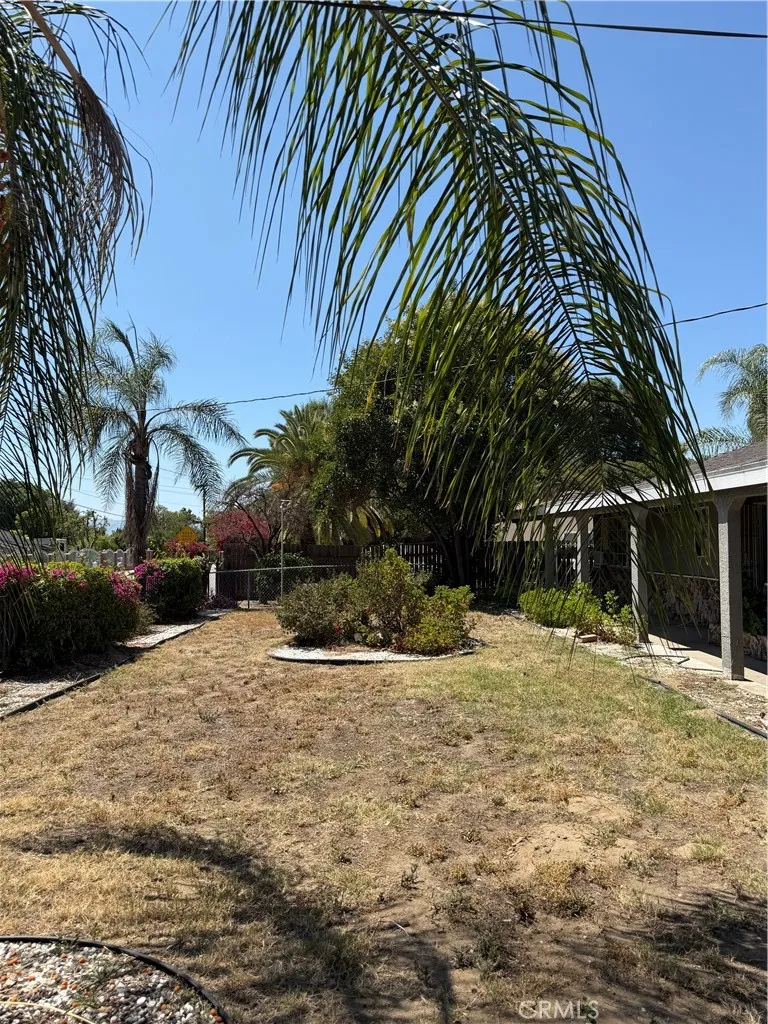 12520 Norton Chino, CA 91710