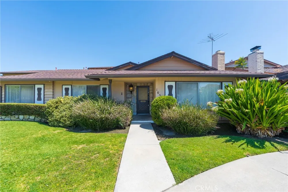 16531 Kellog #1 Huntington Beach, CA 92647