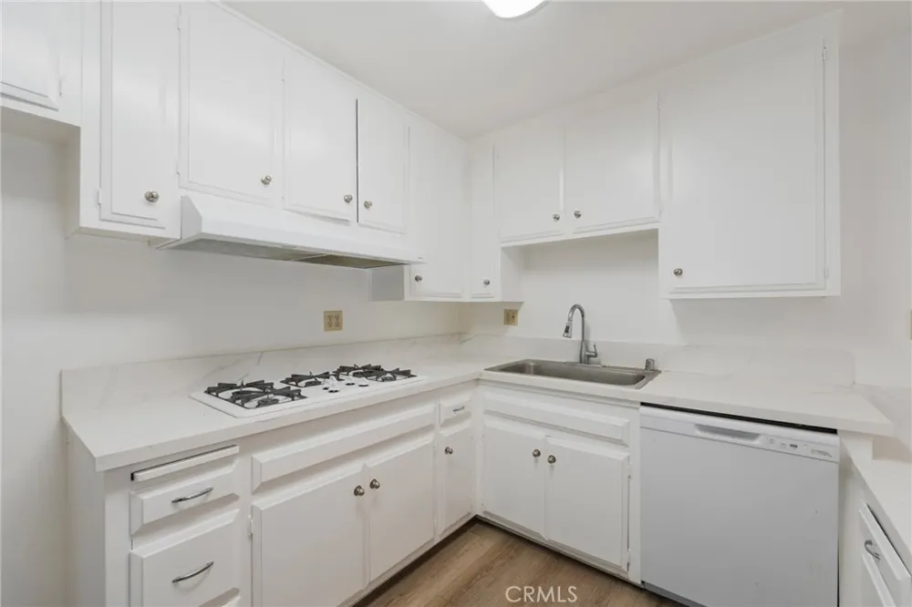 16531 Kellog #1 Huntington Beach, CA 92647