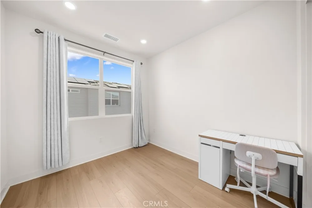 3516 E Indigo Privado Ontario, CA 91764