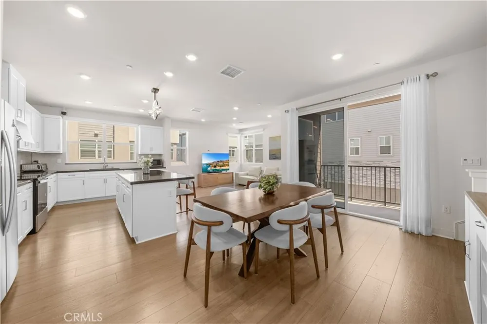 3516 E Indigo Privado Ontario, CA 91764