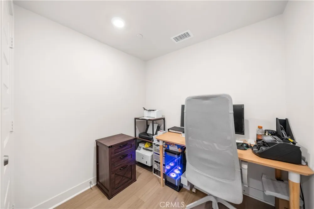 3516 E Indigo Privado Ontario, CA 91764