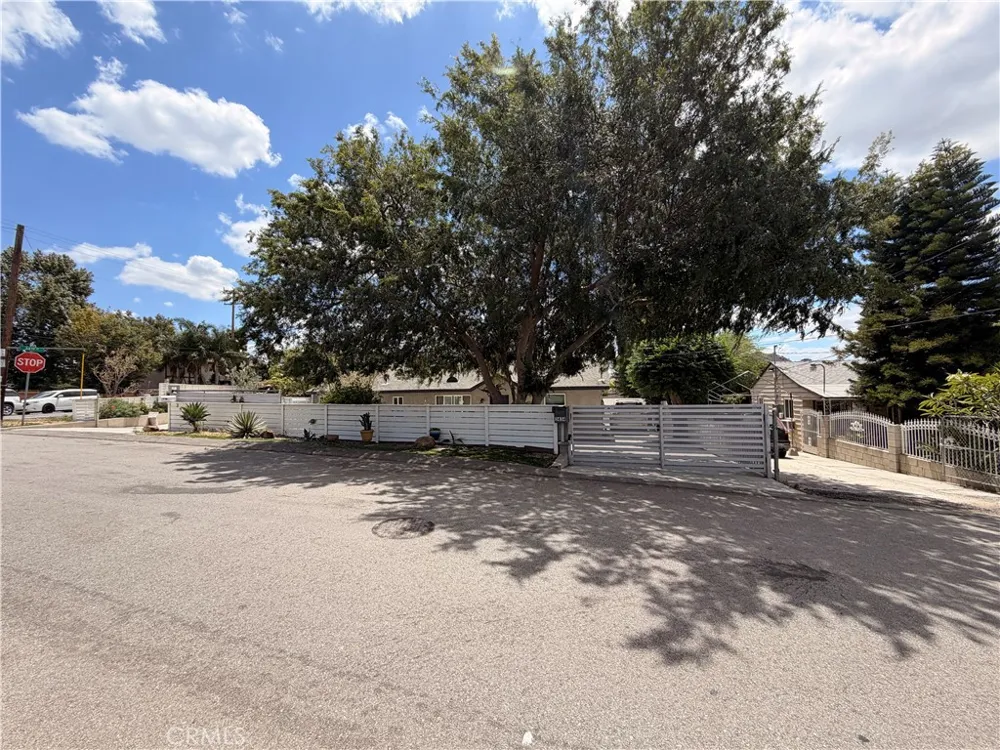 3436 Pontiac #A Jurupa Valley, CA 92509