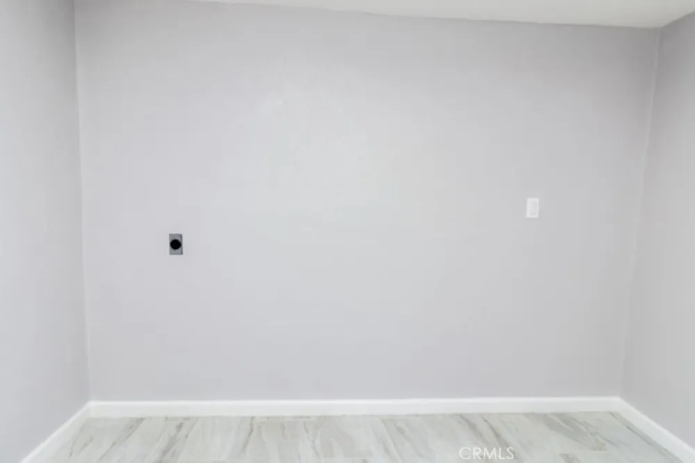 107 Walnut Needles, CA 92363