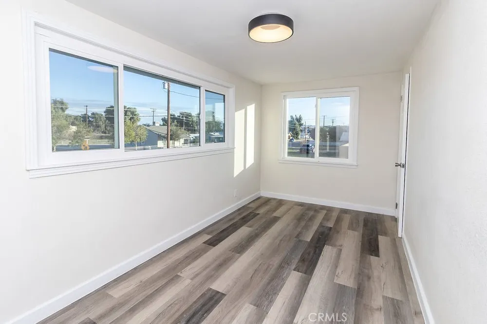 107 Walnut Needles, CA 92363