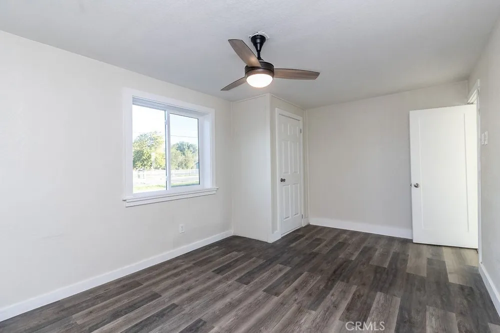 107 Walnut Needles, CA 92363