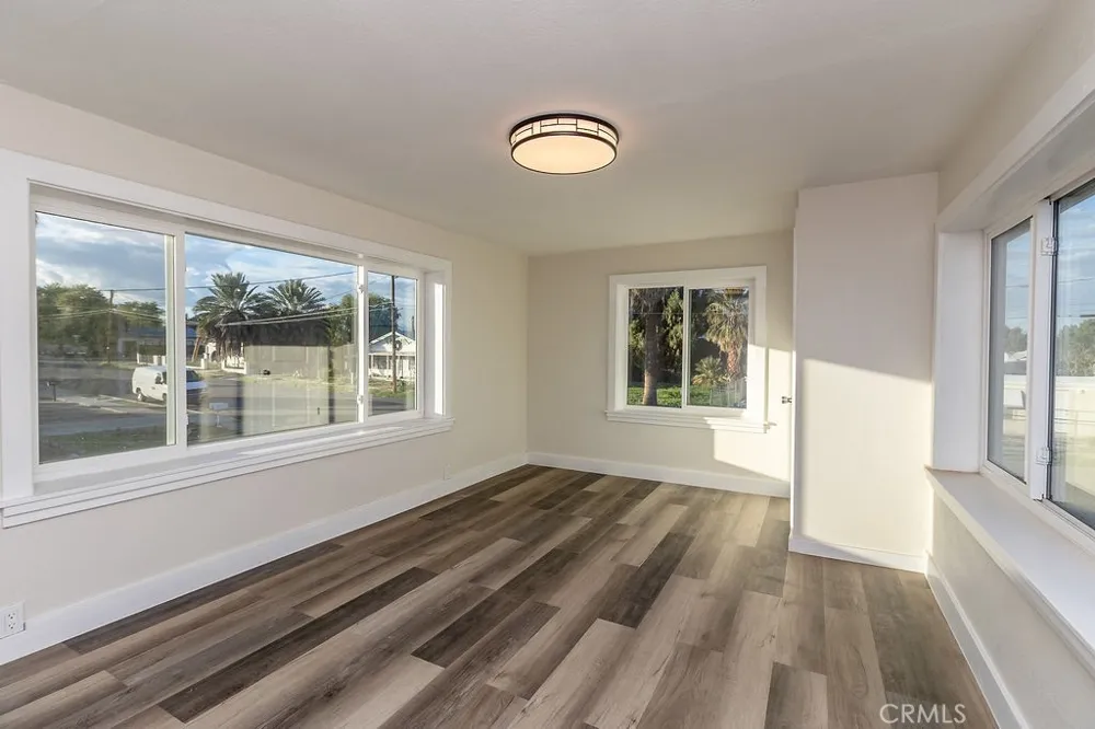 107 Walnut Needles, CA 92363