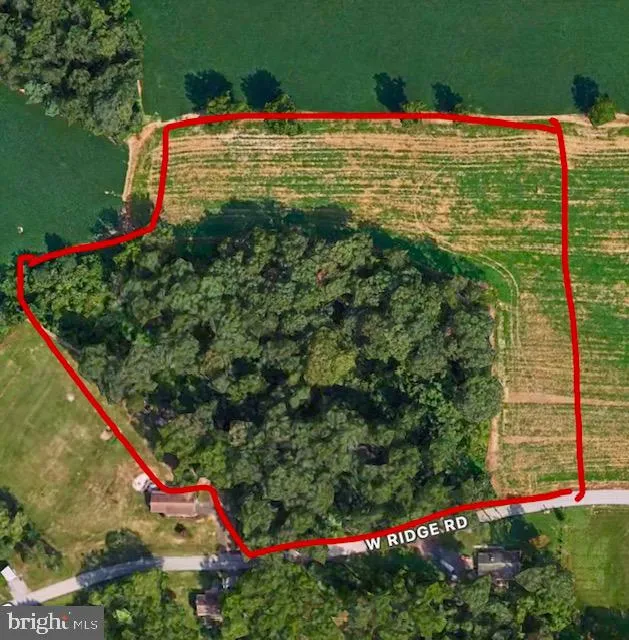 312 W RIDGE ROAD Dillsburg, PA 17019